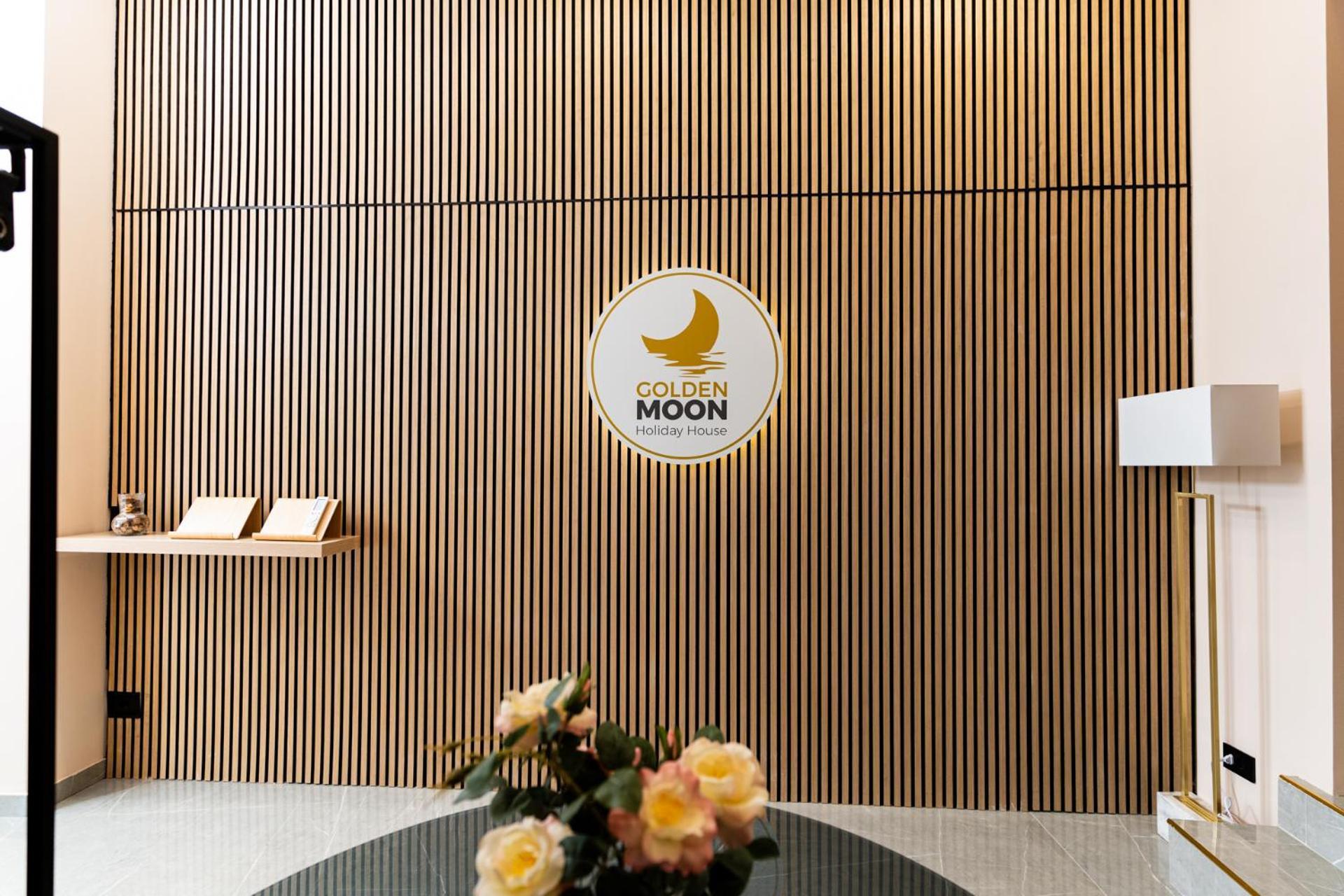 Golden Moon Holiday House Катания Экстерьер фото