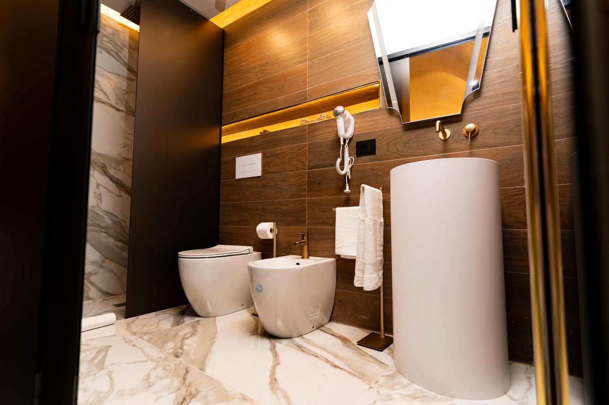 Golden Moon Holiday House Катания Экстерьер фото