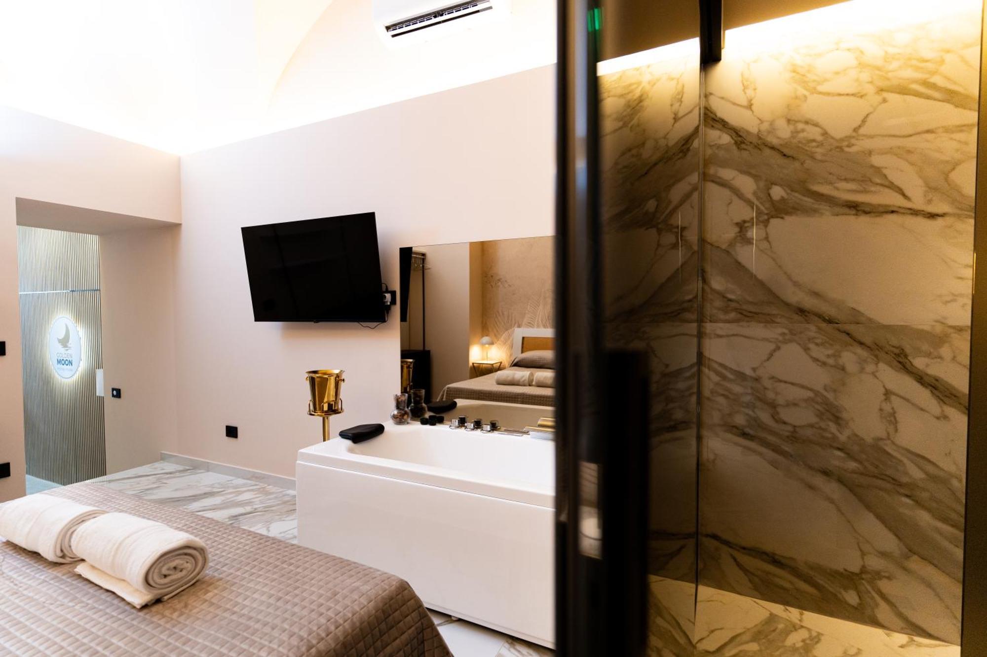 Golden Moon Holiday House Катания Экстерьер фото